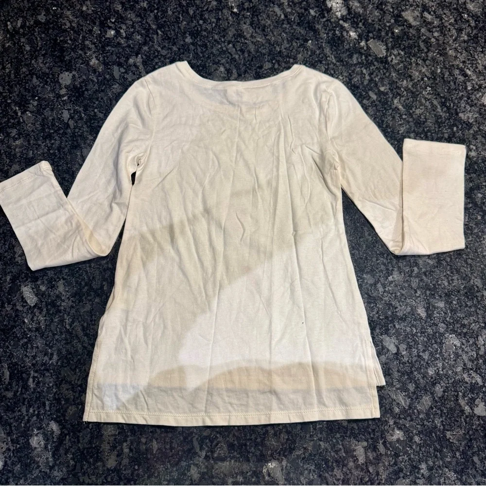 Like new GAP Cream Long Sleeve Shirt with Wonder Woman Design - Picture 4 of 4